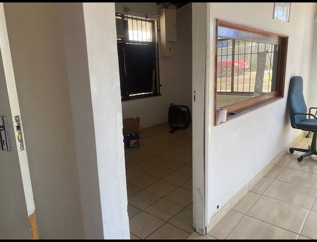 210M² OFFICE TO LET IN PINETOWN CENTRAL